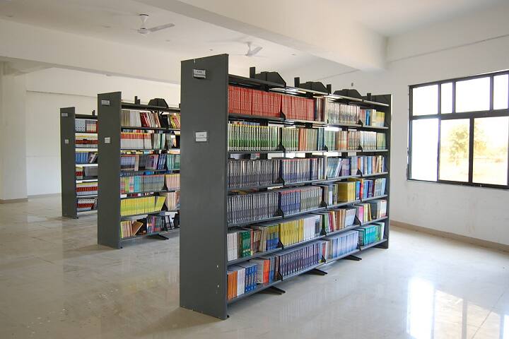 Shri Rawatpura Sarkar Institute of Pharmacy, Jabalpur campus photo 4