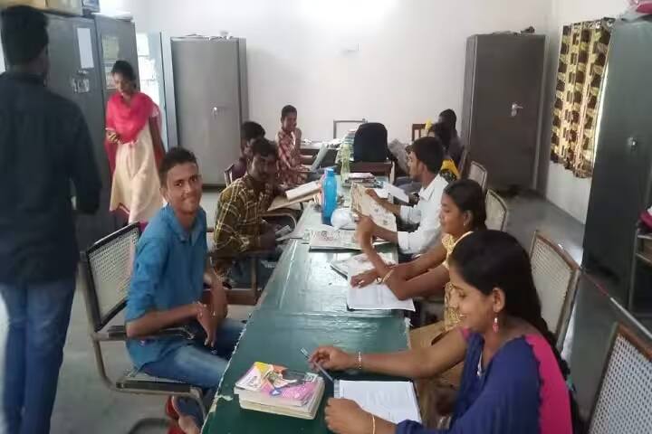 Government Degree College, Madhira, Khammam campus photo 4