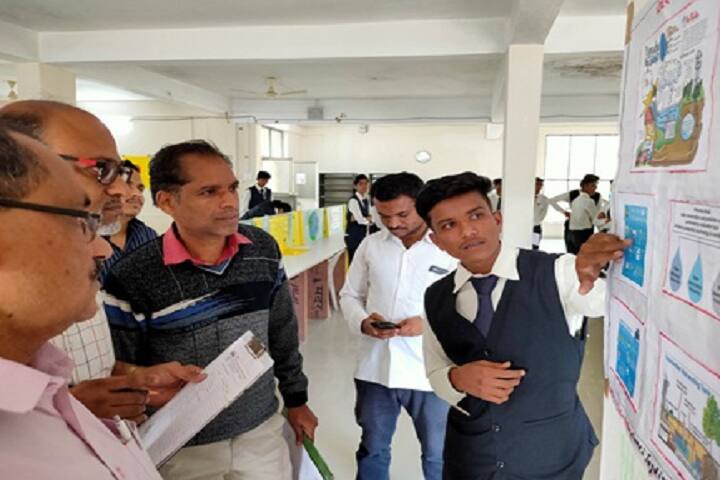 Shri Sant Gajanan Maharaj College of Pharmacy, Buldana campus photo 6