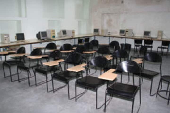 Shri RN Memorial Mahila Teachers Training College of Education, Jodhpur campus photo 3