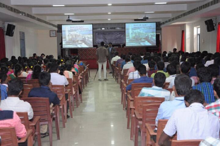 Shri Siddhi Vinayak College of Pharmacy, Agra campus photo 3