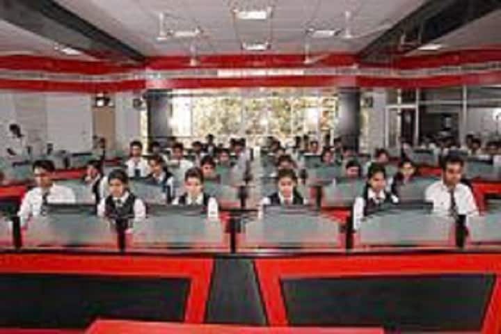 Shri Ram College of Pharmacy, Muzaffarnagar campus photo 2
