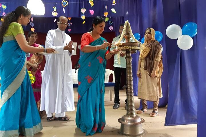 Mother Teresa College of Teacher Education, Perambra campus photo 4