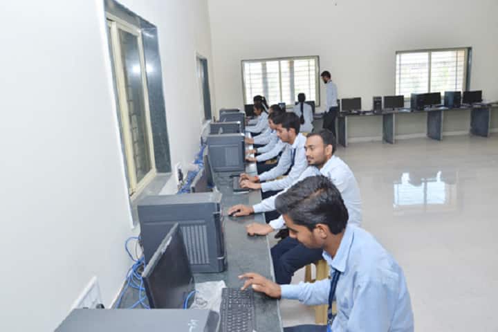 Shri Prakashchand Jain College of Pharmacy and Research, Jalgaon campus photo 3