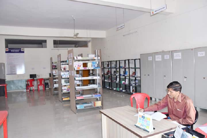 Shri Prakashchand Jain College of Pharmacy and Research, Jalgaon campus photo 5