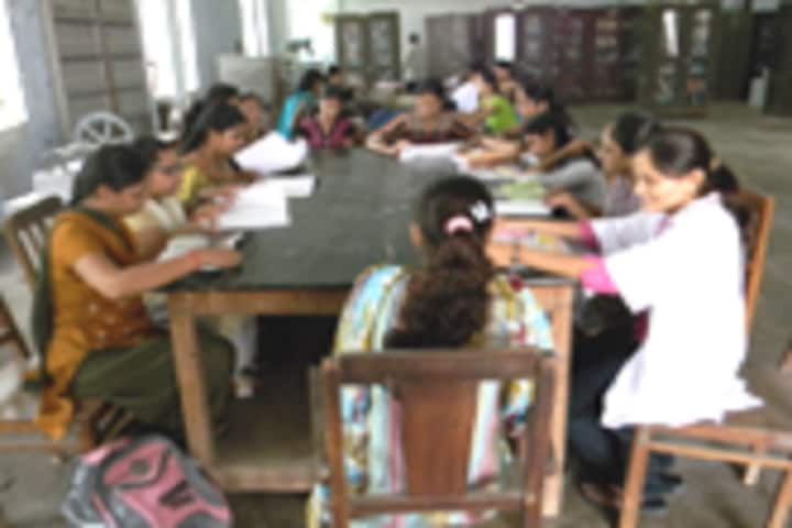 Shri M N College of Pharmacy, Khambhat campus photo 6