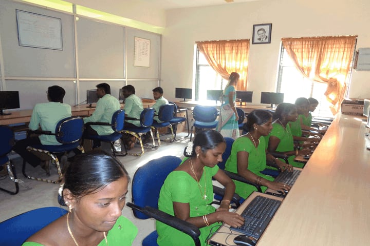 S Veerasamy Chettiar College of Education, Puliyankudi campus photo 2