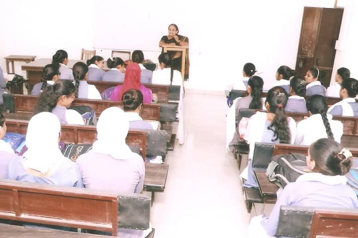 Baikunthi Devi Kanya Mahavidyalaya, Agra campus photo 2