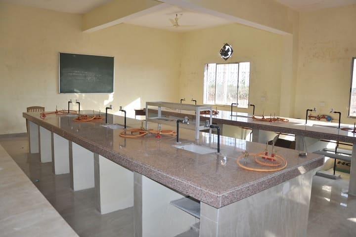 P Wadhwani College of Pharmacy, Yavatmal campus photo 4