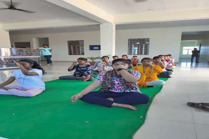 Shri Gulab Singh College of Pharmacy, Auraiya campus photo 2