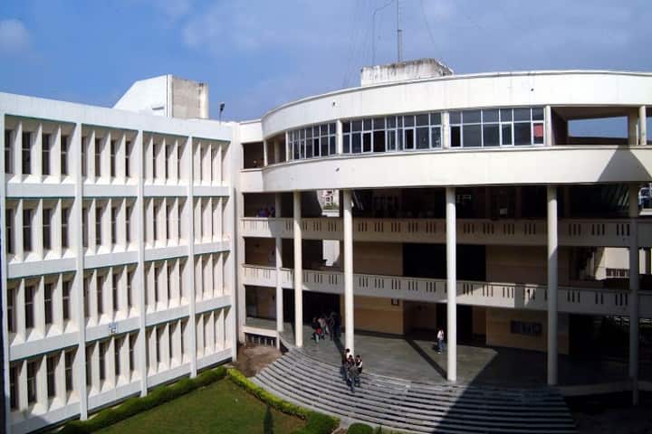 IEC College of Engineering and Technology, Greater Noida campus photo 5