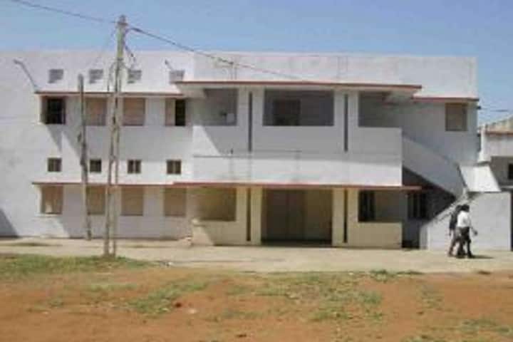 Shri BM Shah College of Pharmacy, Modasa campus photo 3