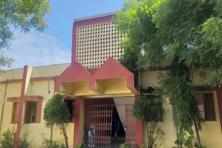 Kasturba Women's Multipurpose Society's, Kasturba College of Education, Borgaon campus photo 2