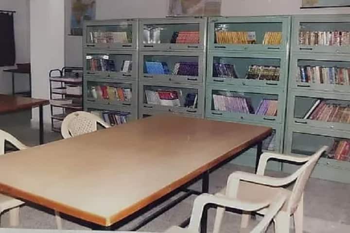 Kasturba Women's Multipurpose Society's, Kasturba College of Education, Borgaon campus photo 4