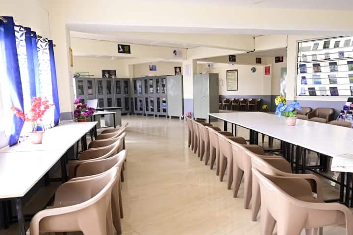 Shri Amolak Jain Vidya Prasarak Mandal's, College of Pharmaceutical Sciences and Research Institute, Beed campus photo 3