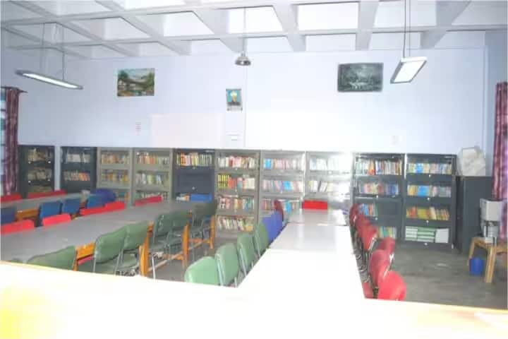 Islamia Faridiya College of Education, Kishtwar campus photo 3