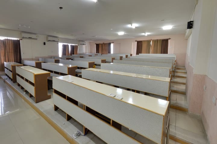 NSHM College of Pharmaceutical Technology, Kolkata campus photo 2