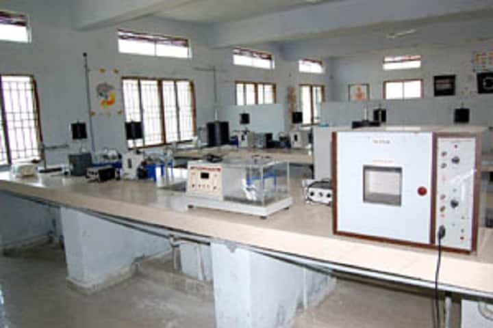 Nova College of Pharmaceutical Education and Research, Ibrahimpatnam campus photo 6
