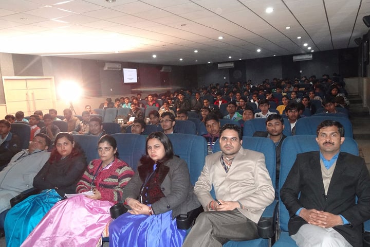 Raj Kumar Goel Institute of Technology Pharmacy, Ghaziabad campus photo 2