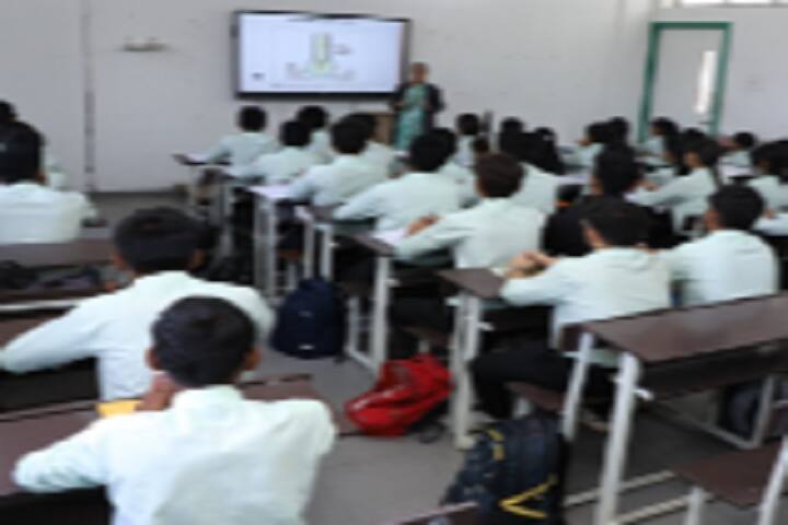 Shree Panchavati Education Society's Institute of Pharmacy, Nashik campus photo 3