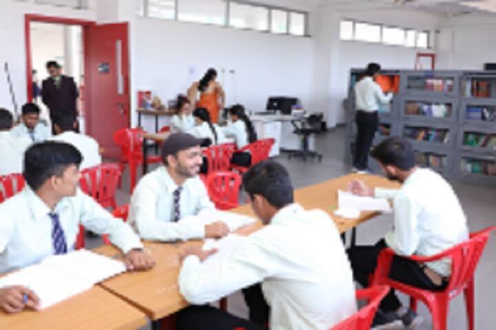 Shree Panchavati Education Society's Institute of Pharmacy, Nashik campus photo 4