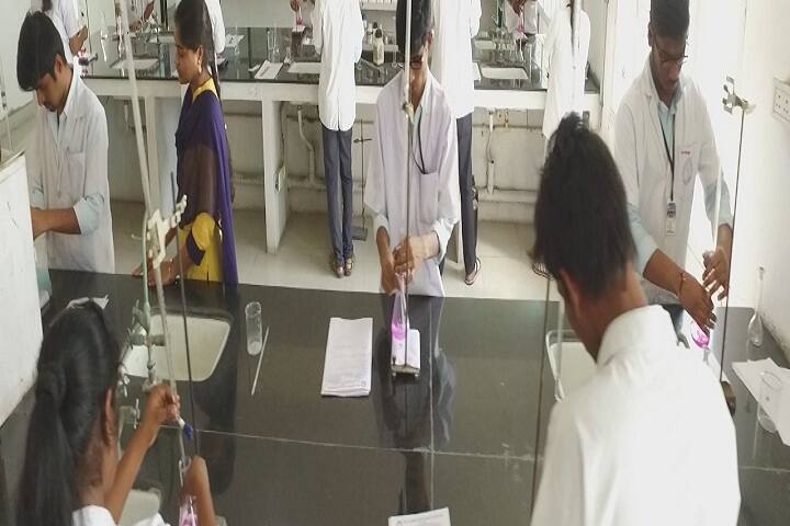 Talla Padmavathi College of Pharmacy, Kareemabad campus photo 5