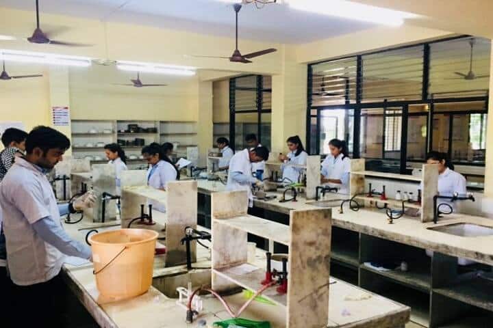Shree Chandra Shekhar Pandey College of Pharmacy, Banda campus photo 2