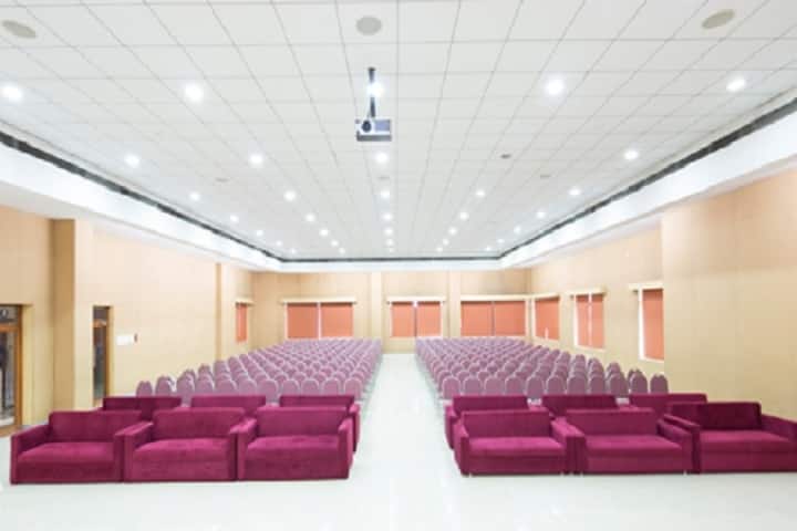 NCRD's Institute of Pharmacy, Navi Mumbai campus photo 6
