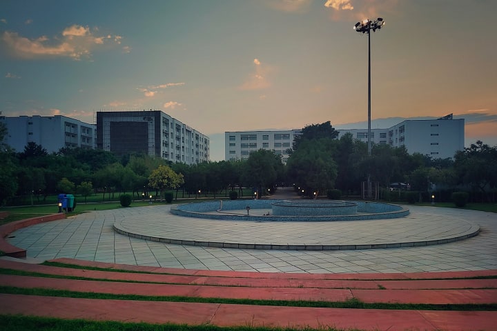 University Institute of Physical Education and Sports, Chandigarh University, Chandigarh campus photo 2