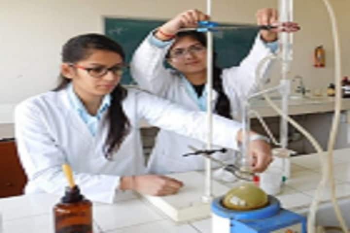 Ishan Institute of Pharmacy, Greater Noida campus photo 2