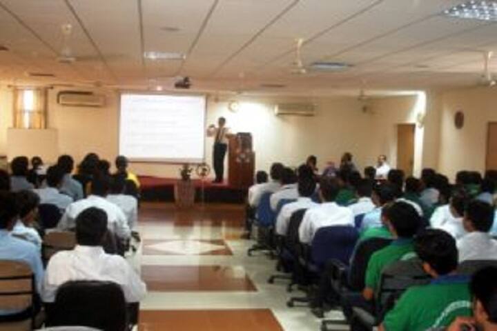 Ishan Institute of Management and Technology, Greater Noida campus photo 3