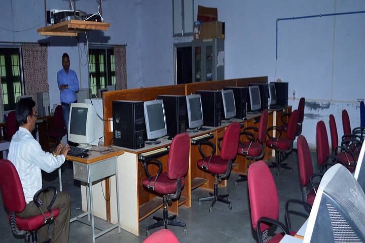 SNM Shah M Ed College, Godhra campus photo 4