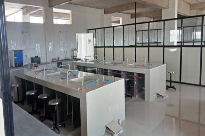 Shastry Institute of Pharmacy, Jalgaon campus photo 4