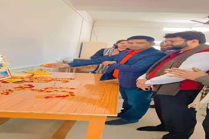 SVM Pharmacy College, Pratapgarh campus photo 3