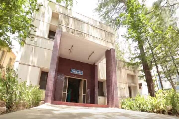 Tamil Nadu Dr J Jayalalithaa Fisheries University, Nagapattinam campus photo 2