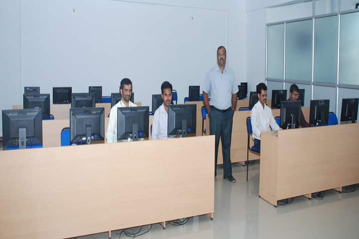Vidyavardhaka Polytechnic, Mysore campus photo 3