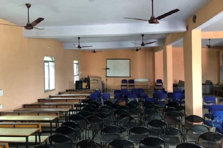 Pt LR College of Education, Faridabad campus photo 2
