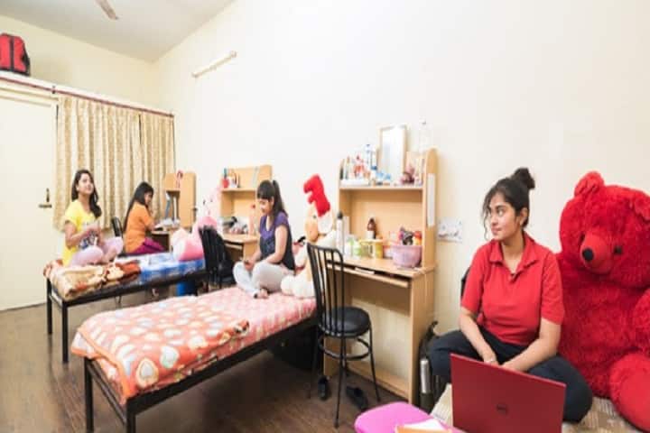 Shaheed Udham Singh College of Pharmacy, Tangori campus photo 3