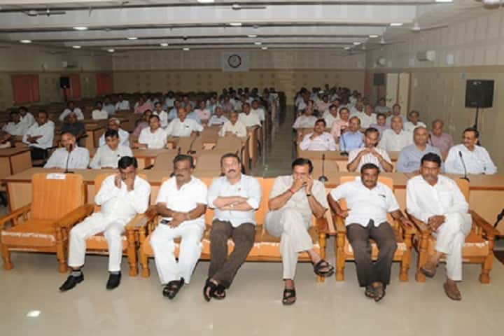 College of Agricultural Engineering and Technology, Junagadh campus photo 4