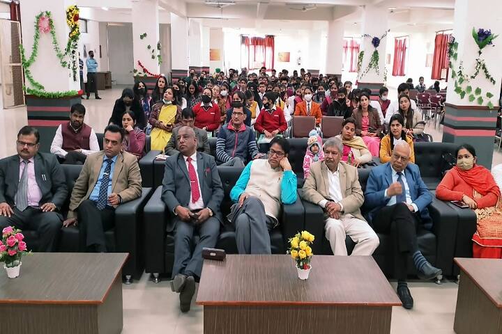 Maharaja Agrasen University School of Law, Solan campus photo 3