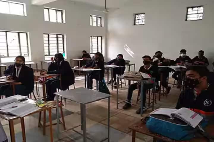 Shreenath College, Dungarpur campus photo 5