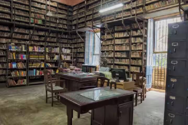 The Sanskrit College and University, Kolkata campus photo 6