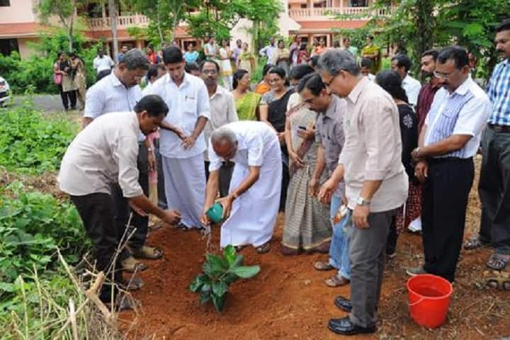 Sree Sankaracharya Sanskrit University, Regional Centre, Thrissur campus photo 5