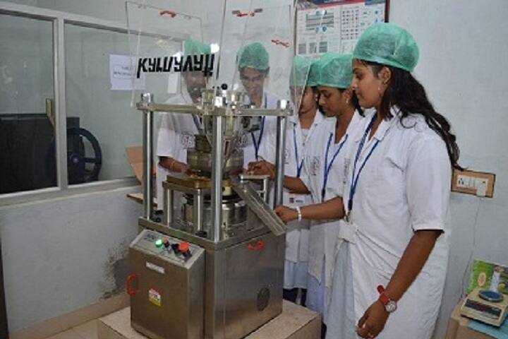 Sri Vasavi Institute of Pharmaceutical Sciences, Tadepalligudem campus photo 5