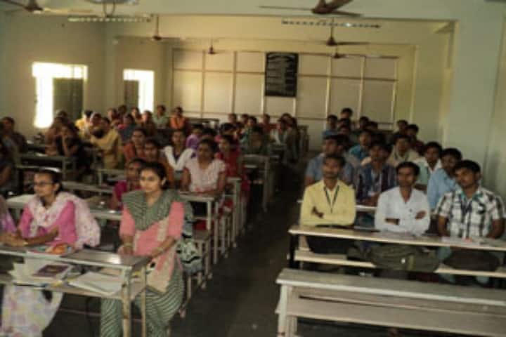 Smt JJ Kundaliya Graduate Teachers College, Rajkot campus photo 2