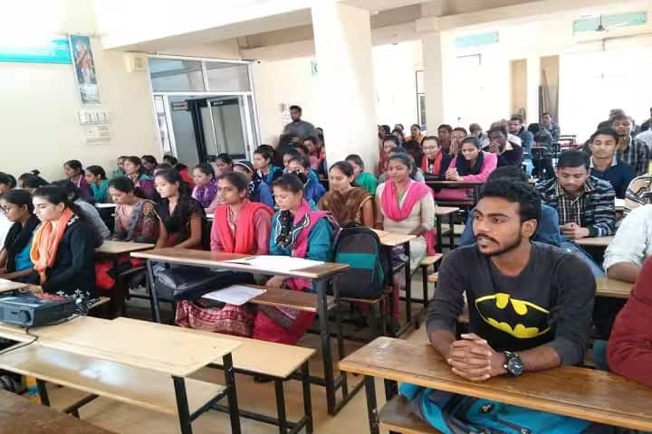 Shri IJ Patel B Ed College, Mogri campus photo 3