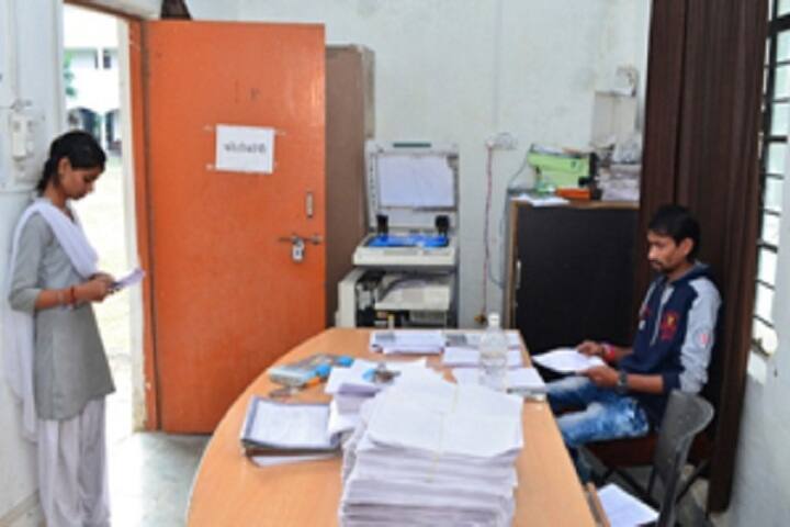 School of Pharmacy, Dr APJ Abdul Kalam University, Indore campus photo 4