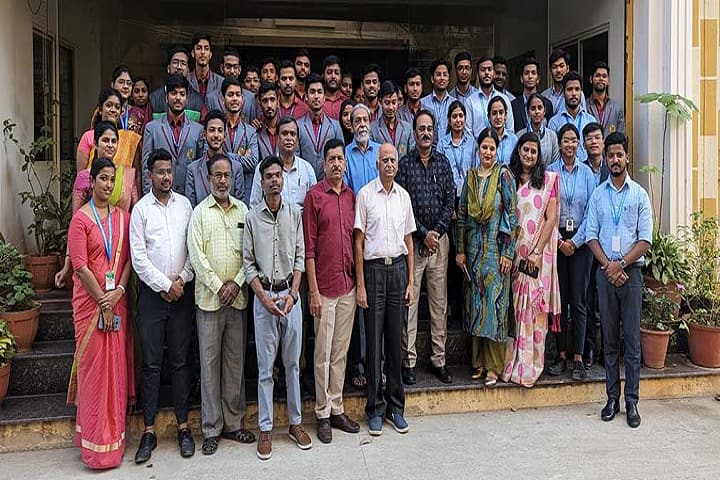 Sri Raghavendra College of Pharmacy, Bangalore campus photo 3