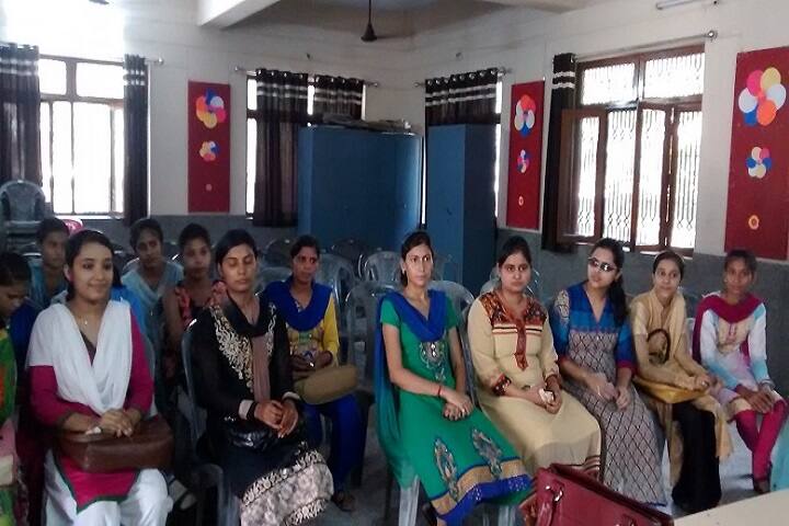 St Josephs Girls Degree B Ed College, Meerut campus photo 4