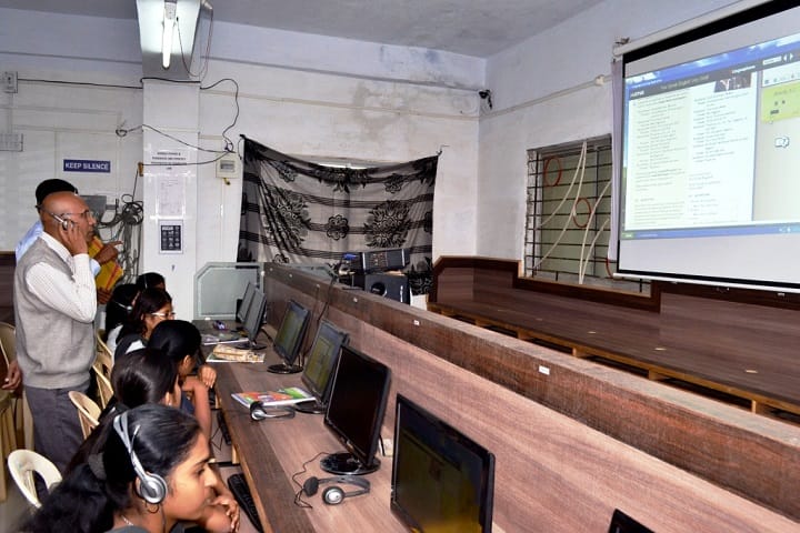 Smt Premalatai Chavan Polytechnic, Karad campus photo 6